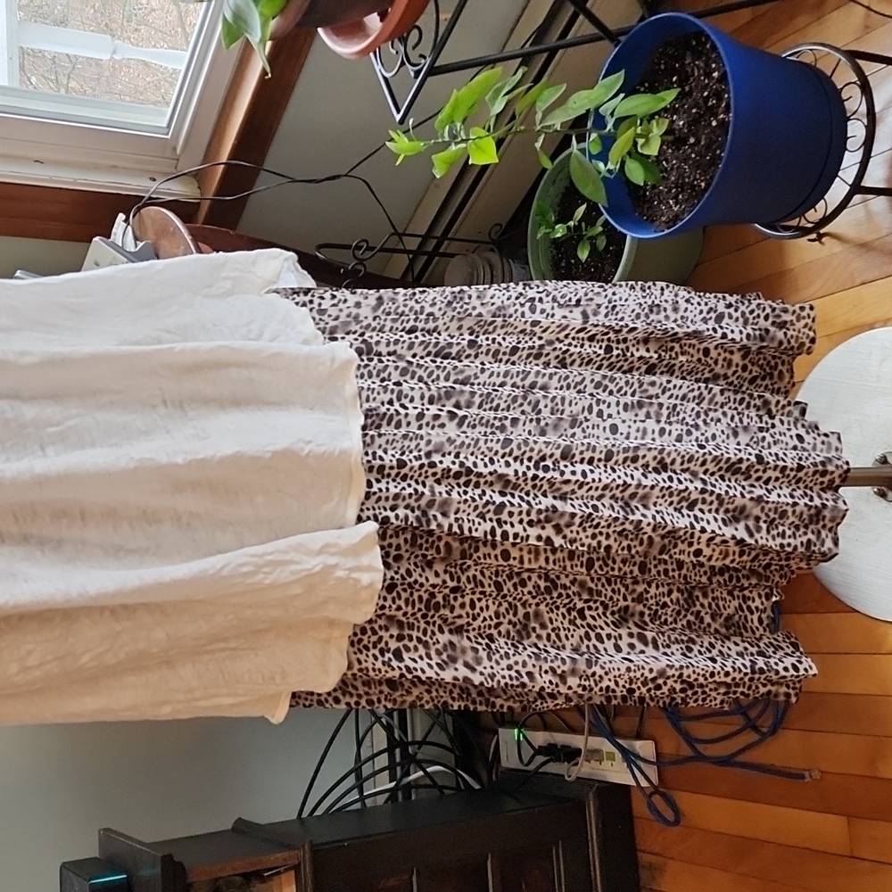 A New Day Women's lined and pleated leopard print skirt size XS NWOT